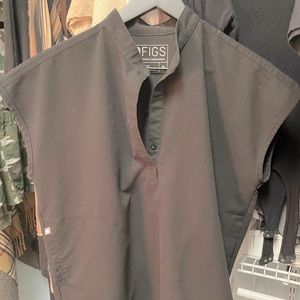 FIGS - Women’s Scrub top Mandarin style